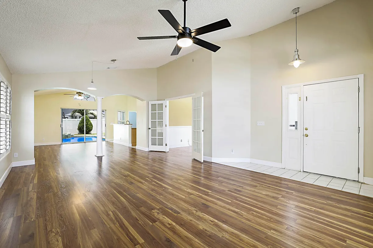 South Florida Real Estate | View 6333 Hollywood Street | Listing
