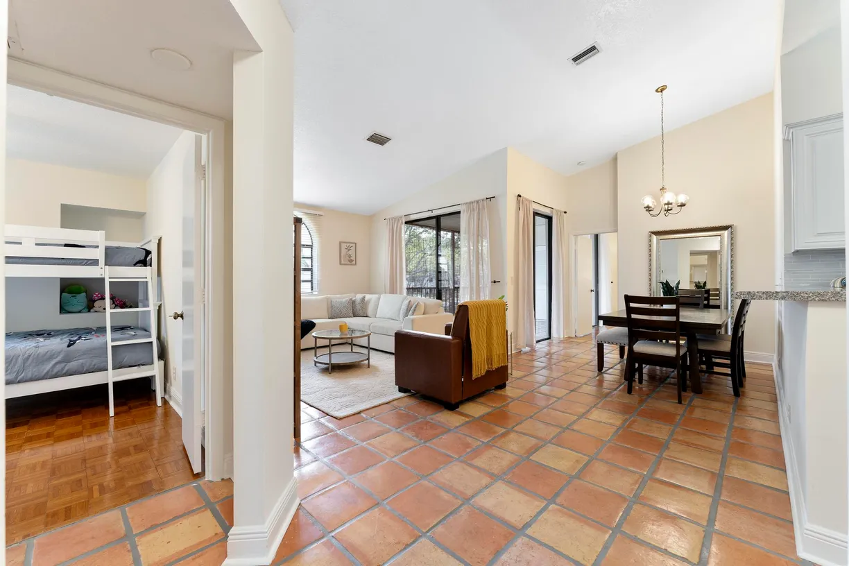 South Florida Real Estate | View 5415 Verona Drive, P | Listing