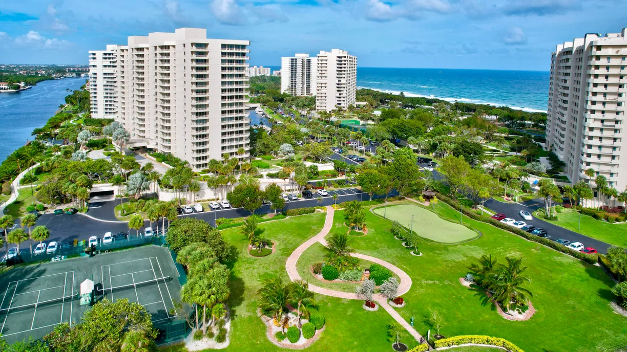South Florida Real Estate | View 4001 N Ocean Boulevard, B-402 | 2 Beds, 2 Baths