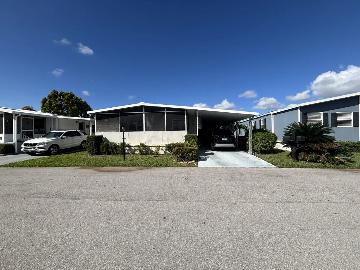 South Florida Real Estate | View 1813 Kingfisher Drive | Listing