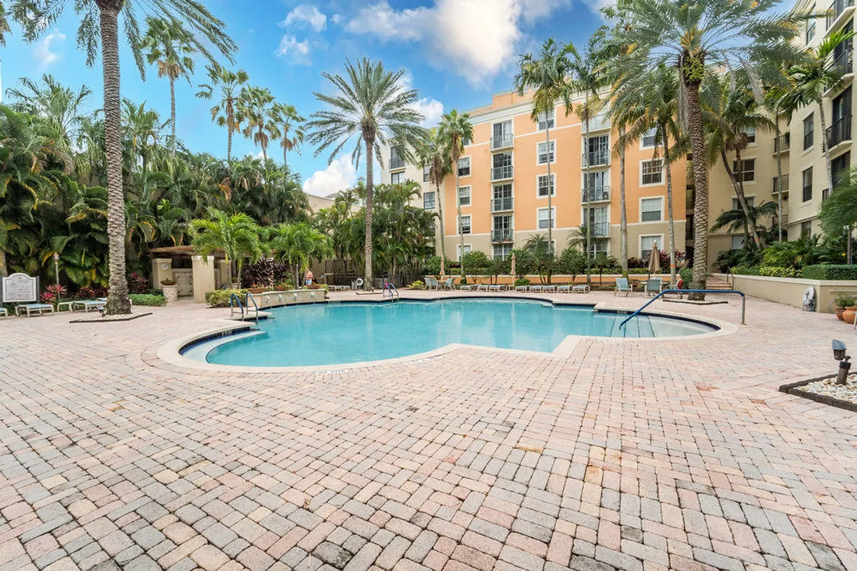 South Florida Real Estate | View 630 S Sapodilla Avenue, 431 | Listing