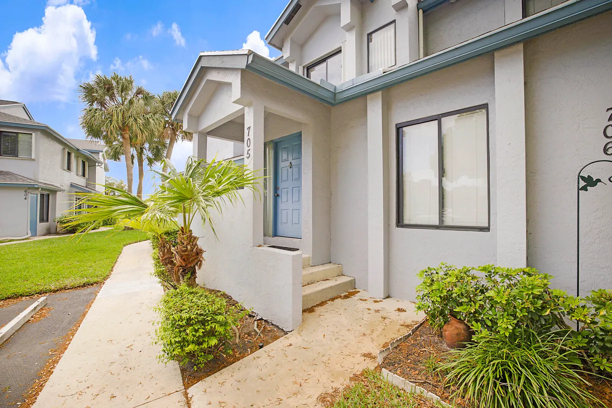 South Florida Real Estate | View 705 Harbour Pointe Way, 705 | Listing