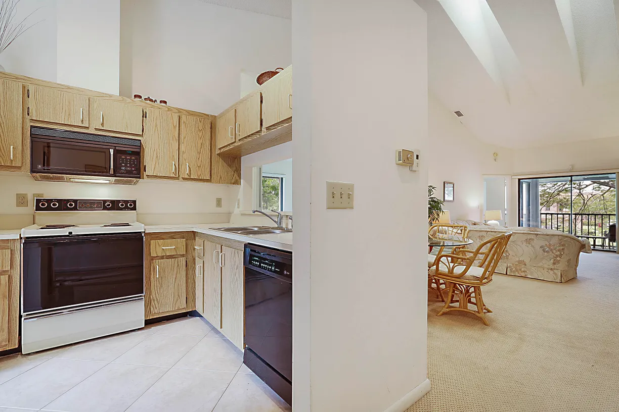 South Florida Real Estate | View 705 Harbour Pointe Way, 705 | Listing