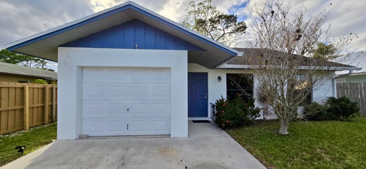 South Florida Real Estate | View 5724 SE Collins Avenue | 3 Beds, 2 Baths