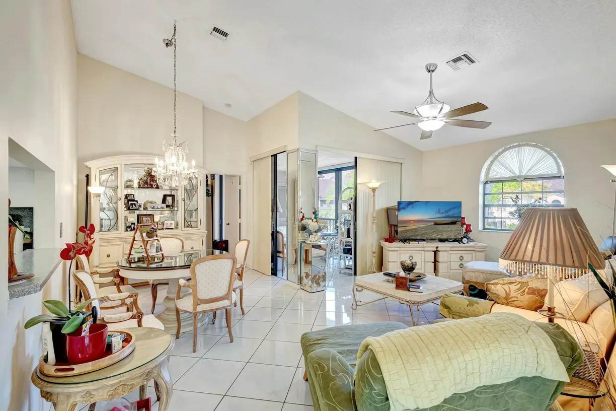 South Florida Real Estate | View 5450 Verona Drive, O | 2 Beds, 2 Baths