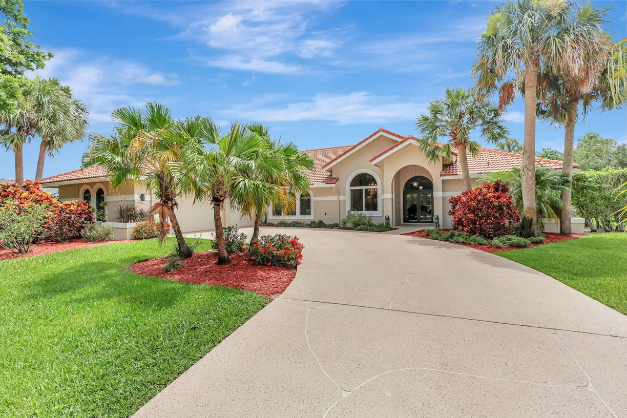 South Florida Real Estate | View 8584 Wendy Lane | Listing
