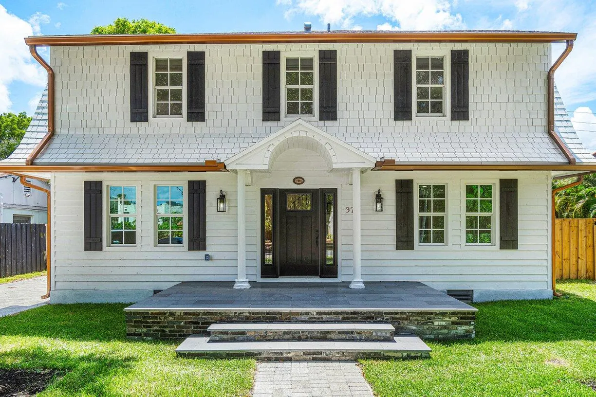 South Florida Real Estate | View 370 Marlborough Road | 5 Beds, 4 Baths