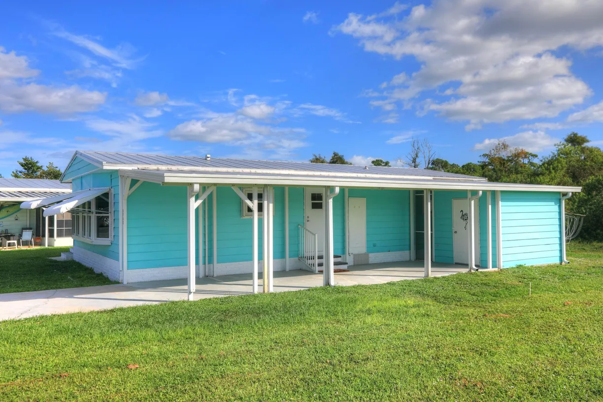 South Florida Real Estate | View 9760 61st Terrace | Listing