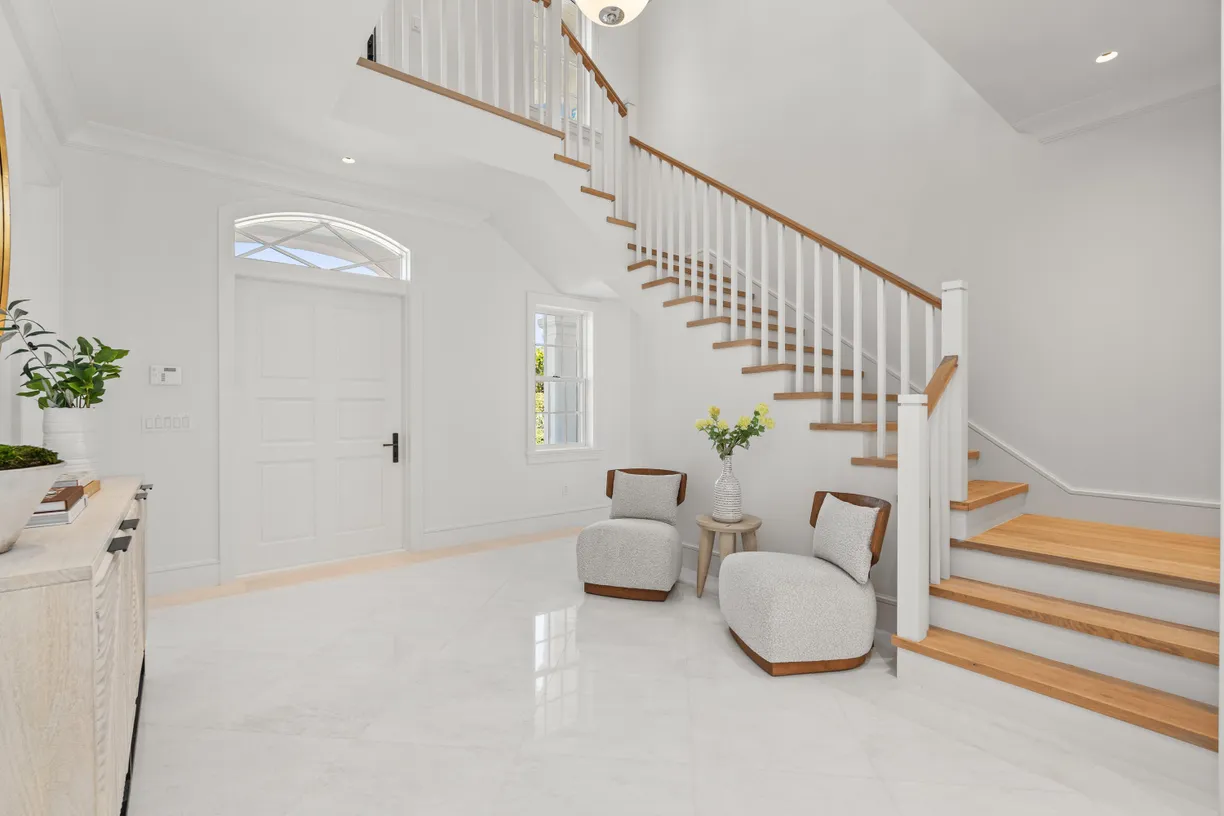 South Florida Real Estate | View 200 Bahama Lane | Listing