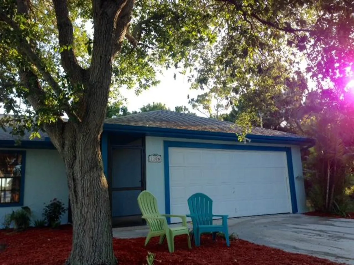 South Florida Real Estate | View 2208 SE Trillo Street | 3 Beds, 2 Baths