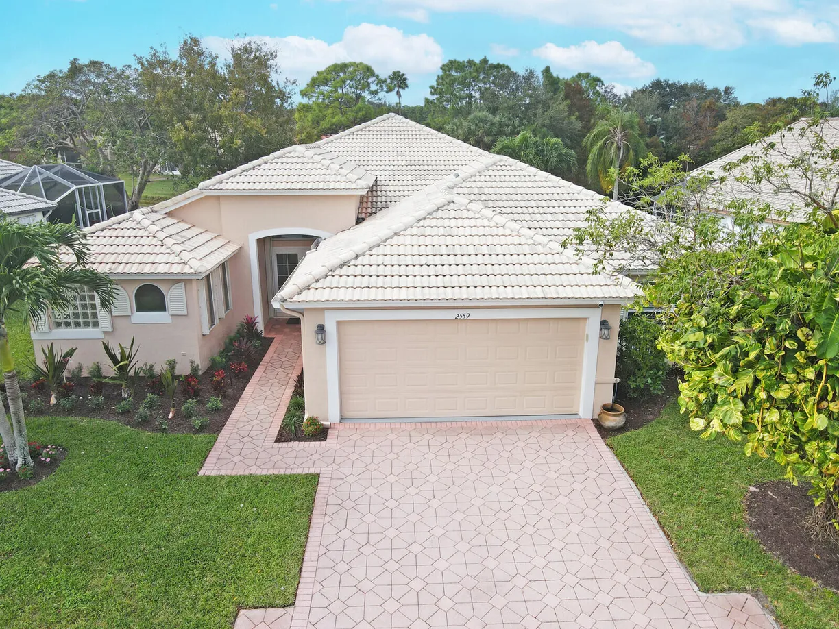 South Florida Real Estate | View 2559 Egret Lake Drive | Listing