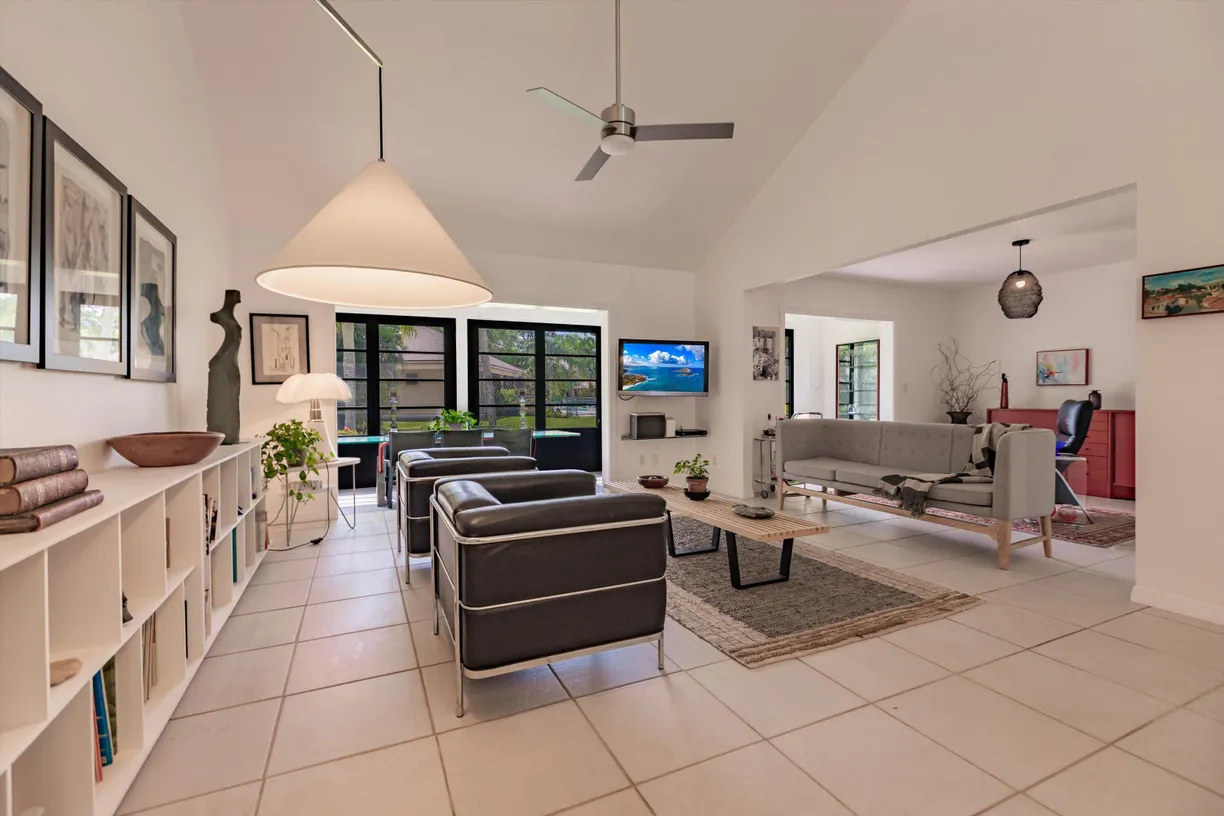 South Florida Real Estate | View 6115 SE Georgetown Place, 1006 | Listing