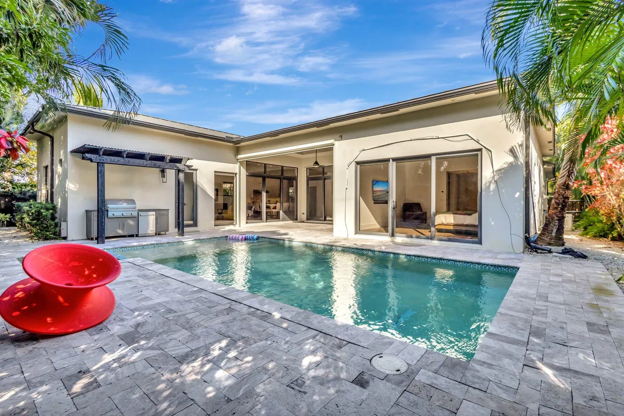 South Florida Real Estate | View 718 NW 5th Avenue | 5 Beds, 4 Baths
