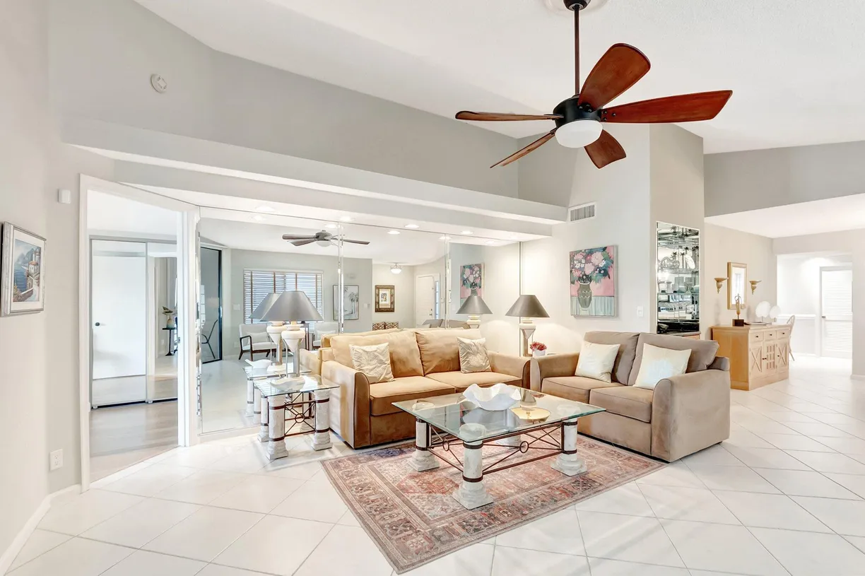 South Florida Real Estate | View 7236 Clunie Place, 15303 | 2 Beds, 2 Baths