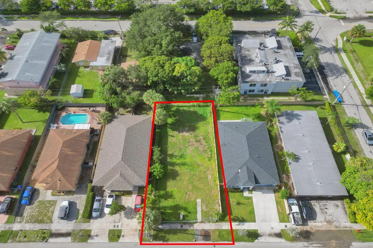 South Florida Real Estate | View 1312 NW 2nd Street