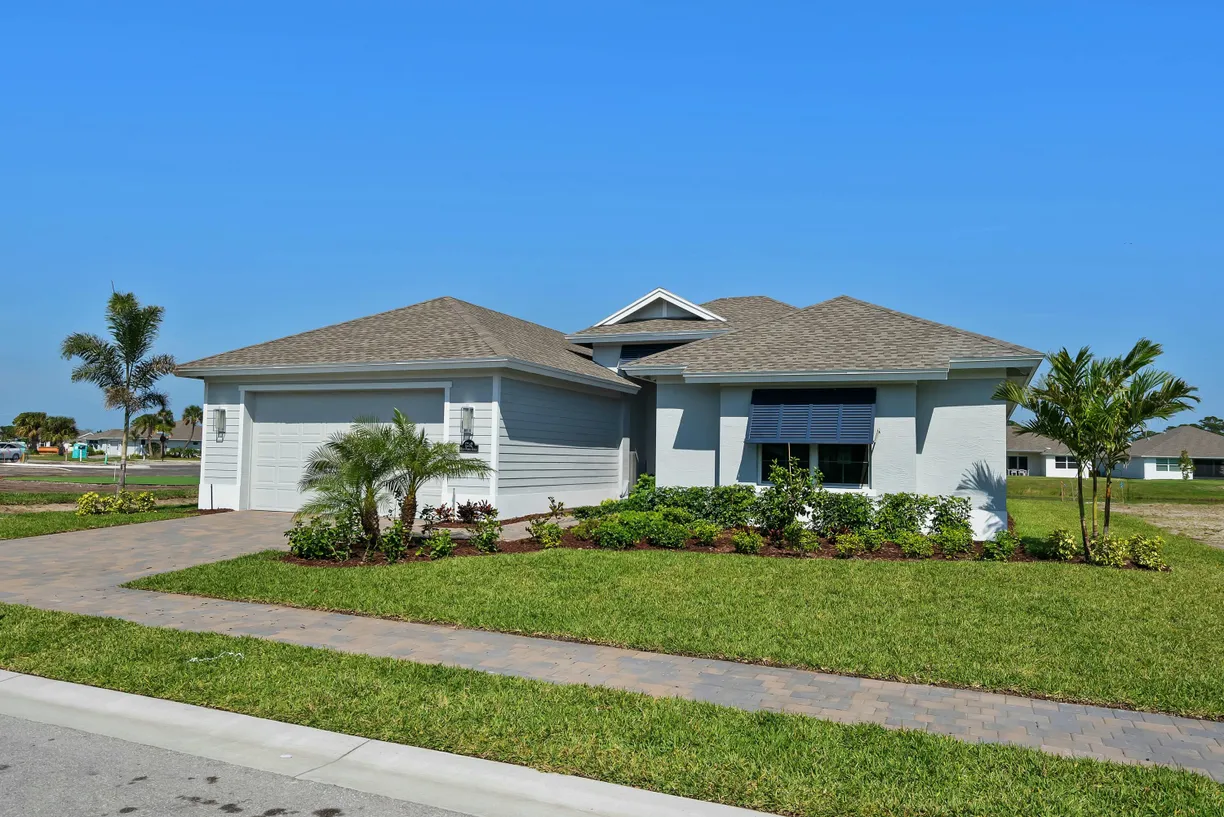 South Florida Real Estate | View 6382 High Pointe Circle | 3 Beds, 2 Baths