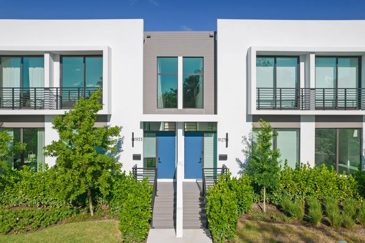 South Florida Real Estate | View 1975 Dock Street | Listing
