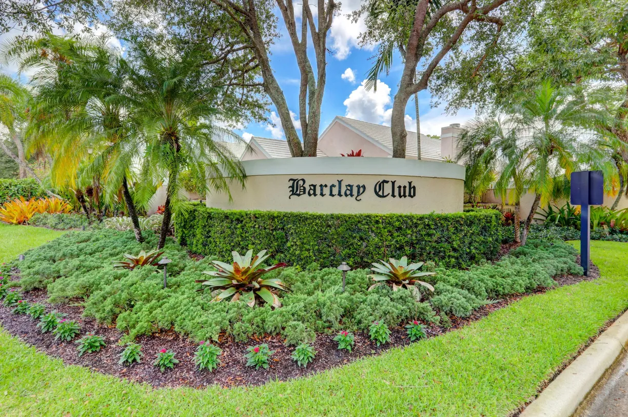 South Florida Real Estate | View 17 Selby Lane | Listing