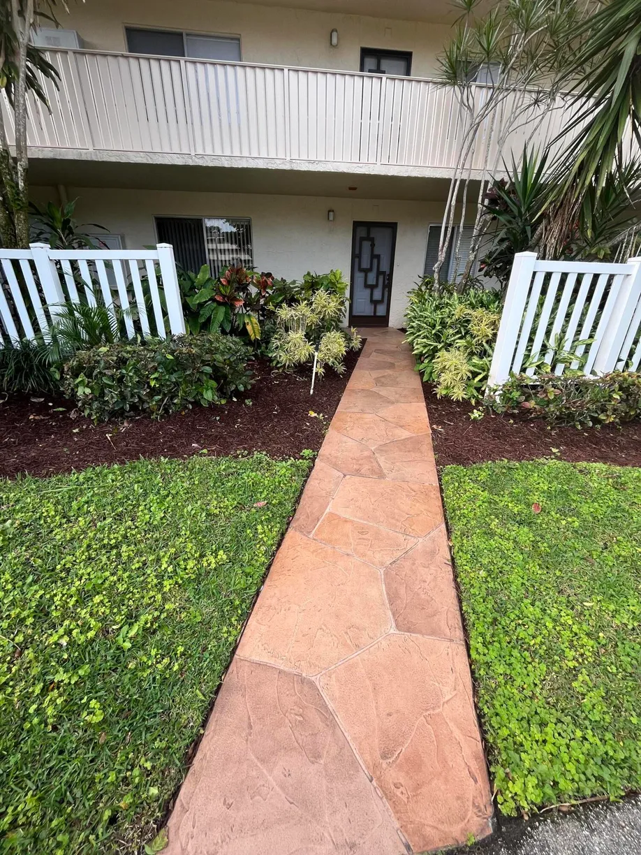 South Florida Real Estate | View 7286 Huntington Lane, #103 | Listing