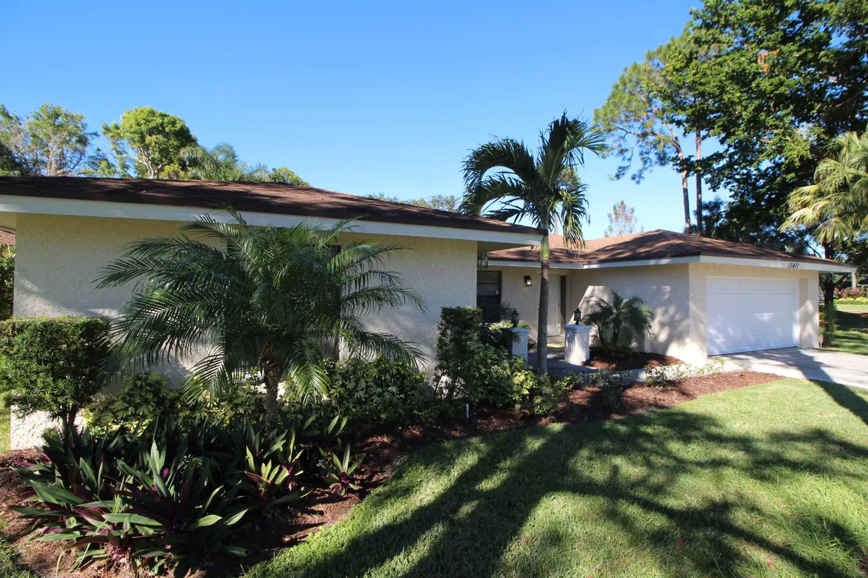 South Florida Real Estate | View 13471 Jonquil Place | 4 Beds, 2 Baths
