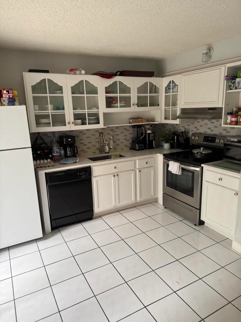 South Florida Real Estate | View 1684 Forest Lakes Circle | Listing