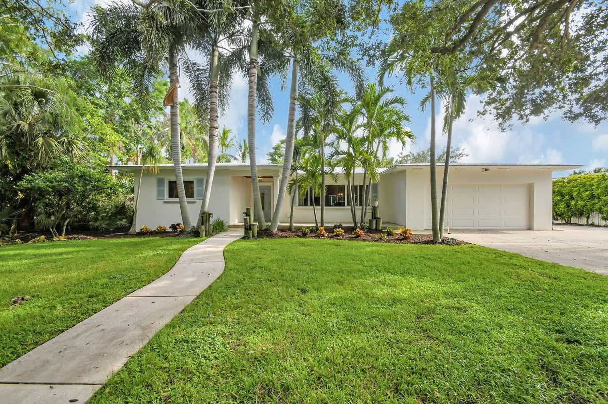 South Florida Real Estate | View 650 NE 8th Avenue | 3 Beds, 2 Baths