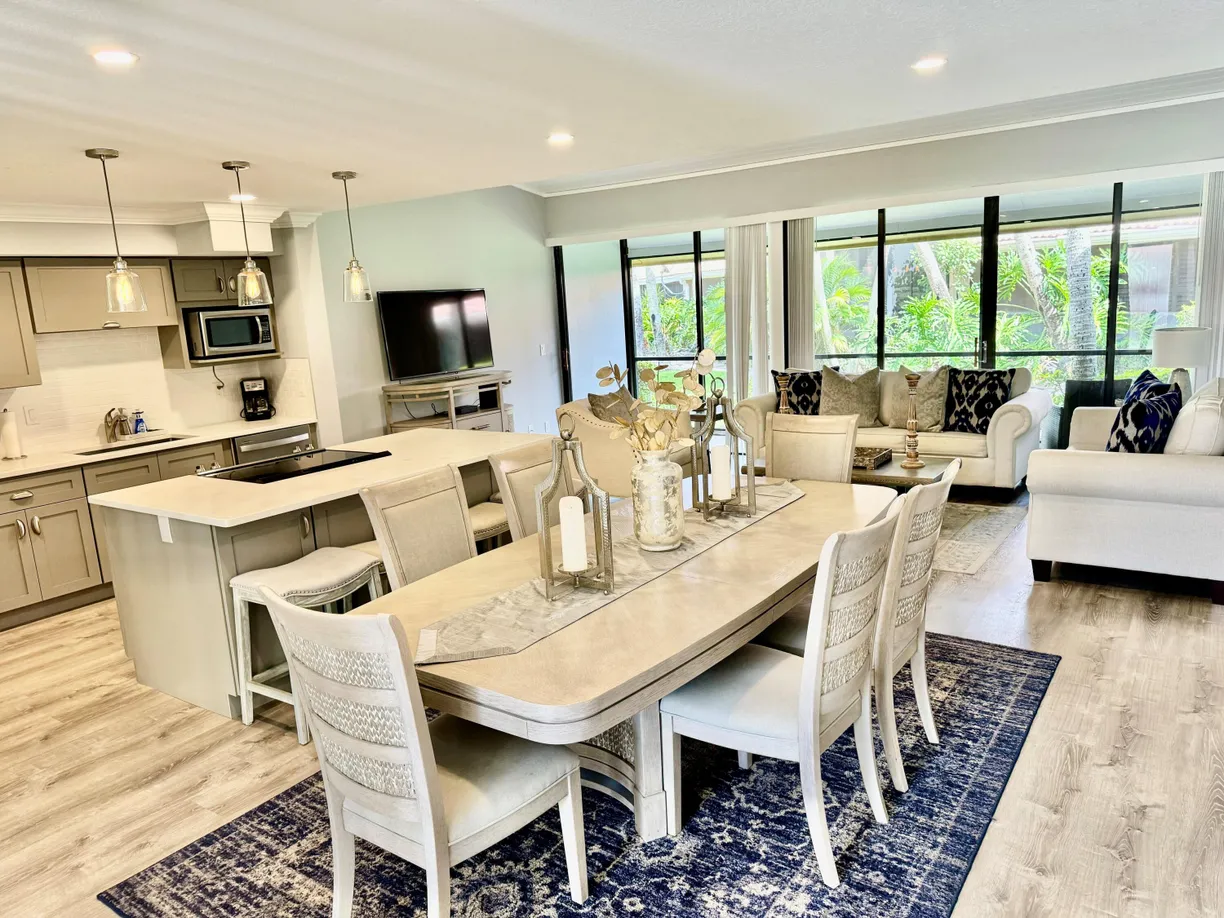 South Florida Real Estate | View 129 Old Meadow Way | Listing