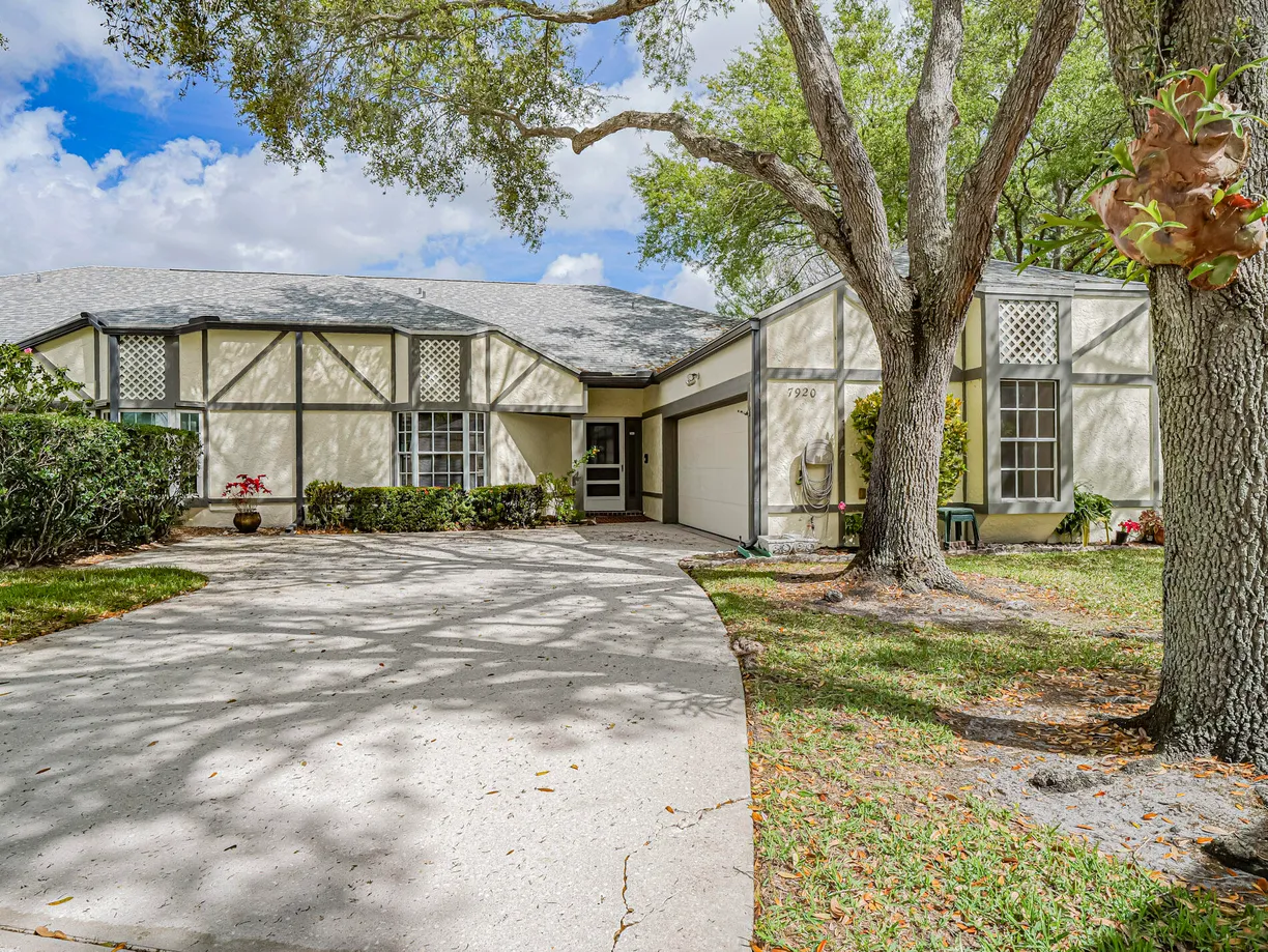 South Florida Real Estate | View 7920 Ascot Place | Listing