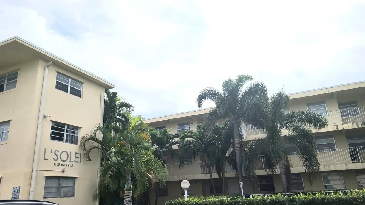 South Florida Real Estate | View 1100 NE 1st Court, 305 | 1 Bed, 1 Bath