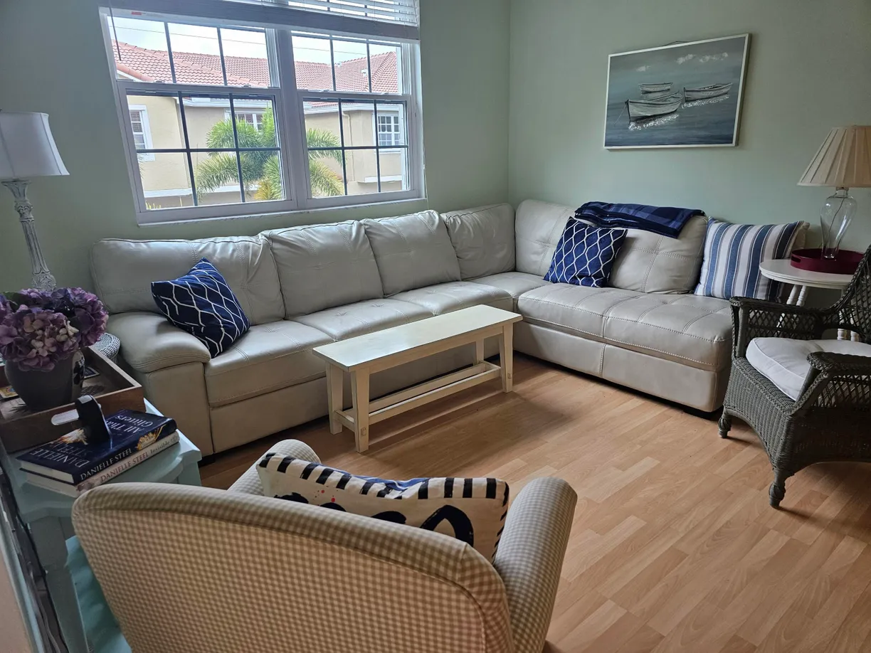 South Florida Real Estate | View 114 Lighthouse Circle, J | 2 Beds, 2 Baths