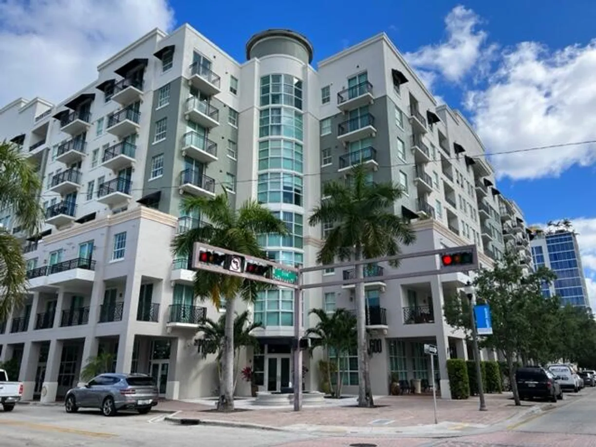 South Florida Real Estate | View 600 S Dixie Highway, 752 | 1 Bed, 1 Bath