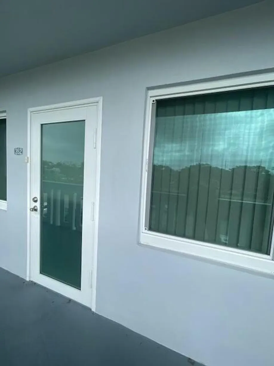 South Florida Real Estate | View 352 Richmond F, 352 | Listing