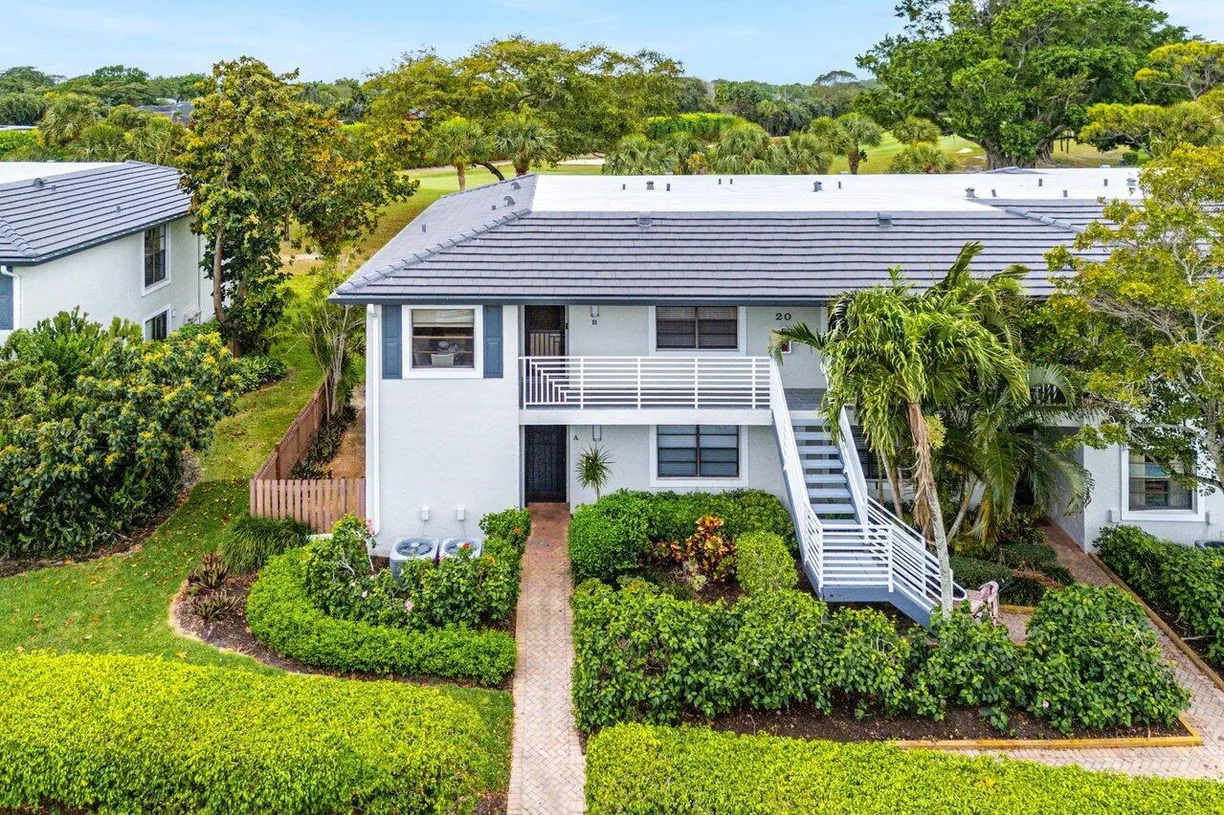 South Florida Real Estate | View 20 Southport Lane, B | Listing