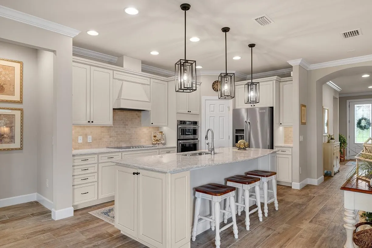 South Florida Real Estate | View 5288 Turtle Creek Circle | 2 Beds, 2 Baths
