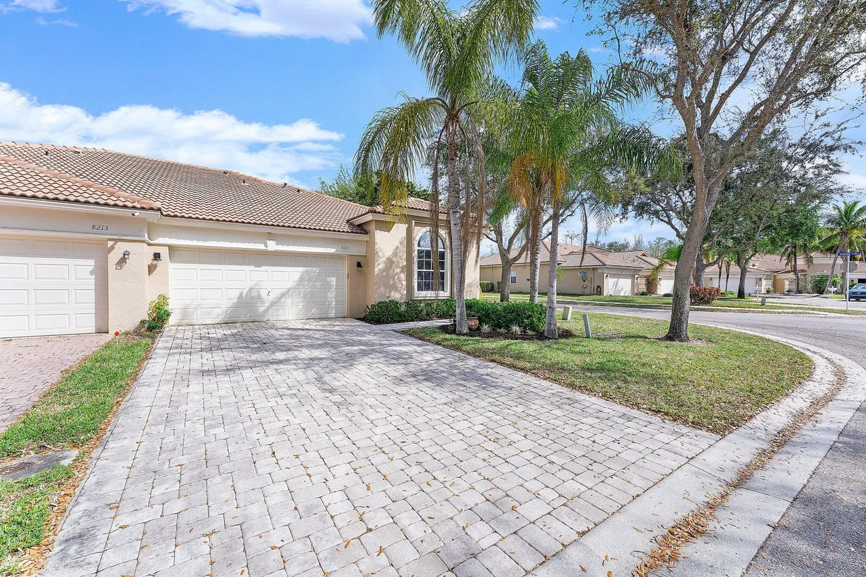 South Florida Real Estate | View 8203 Manjack Cay | 3 Beds, 2 Baths