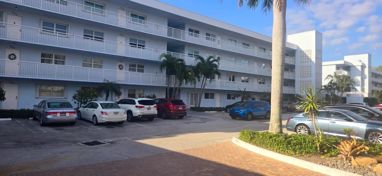 South Florida Real Estate | View 2006 S Federal Highway, 102 | Listing