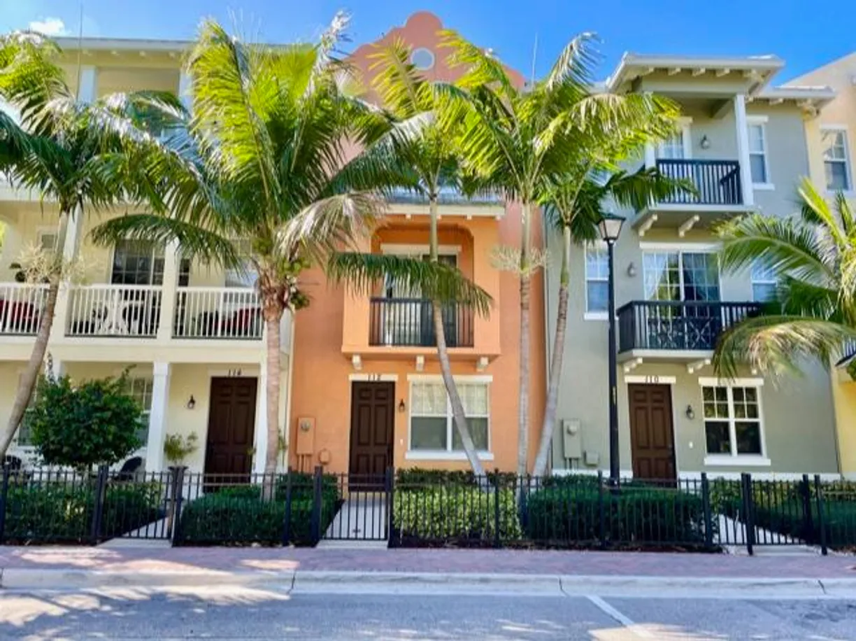South Florida Real Estate | View 112 SW 1st Avenue | Listing