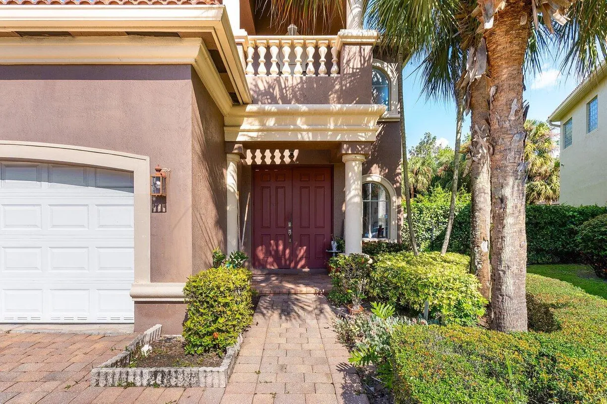 South Florida Real Estate | View 1063 Grove Park Circle | Listing