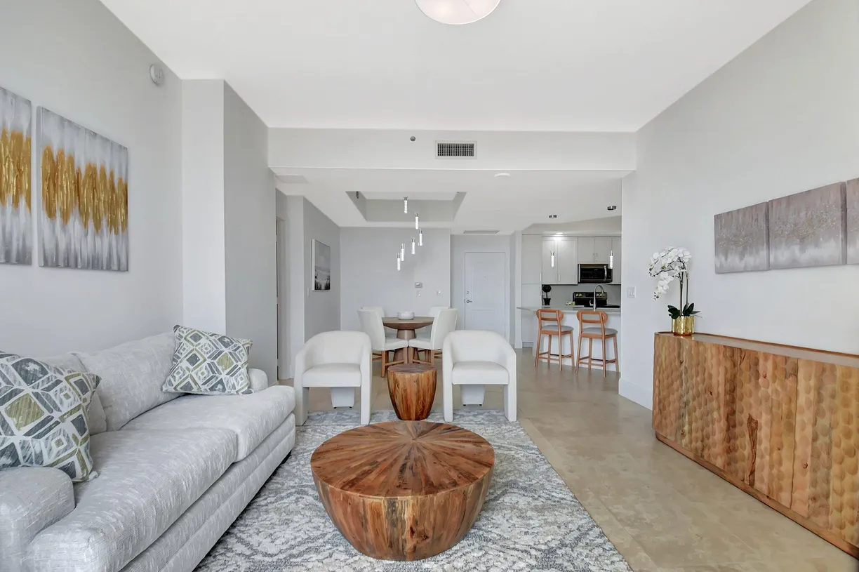 South Florida Real Estate | View 801 S Olive Avenue, 804 | Listing