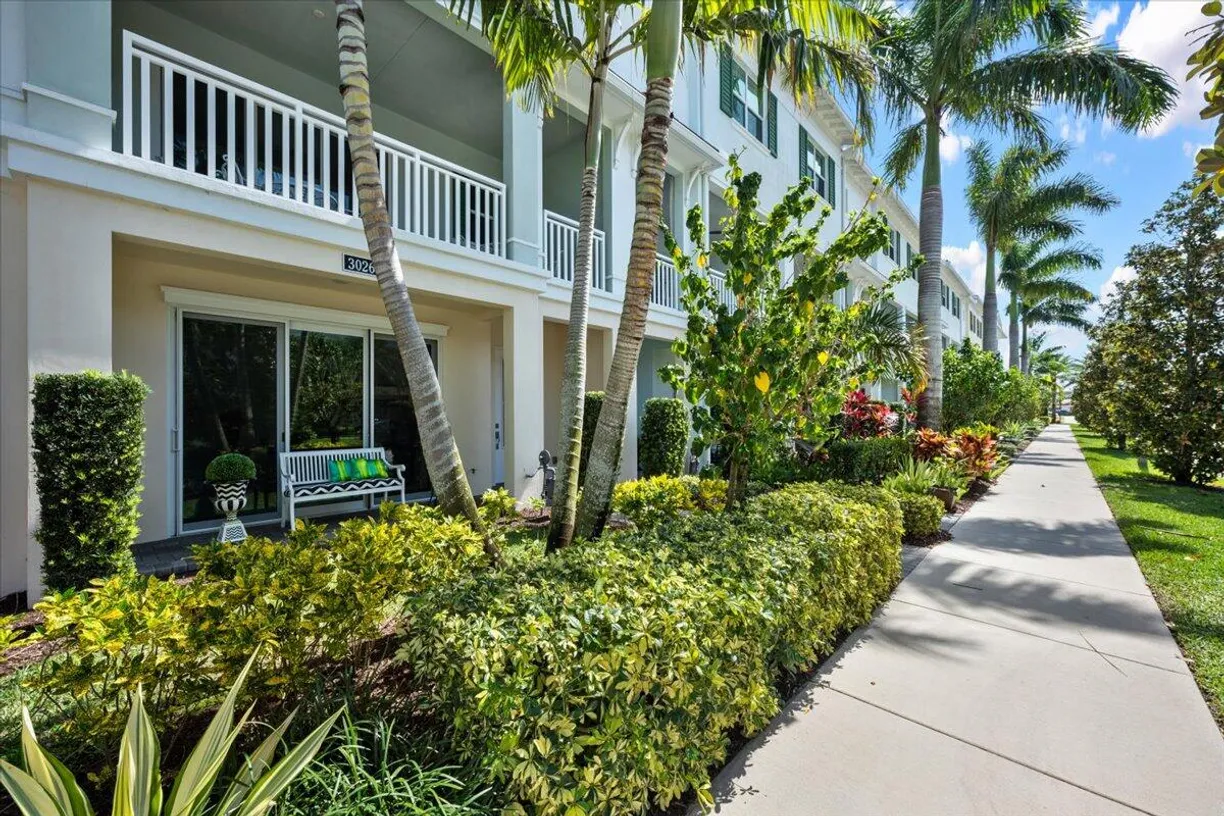South Florida Real Estate | View 3026 Franklin Place | Listing