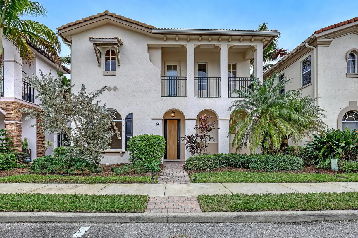 South Florida Real Estate | View 54 Stoney Drive | 3 Beds, 3 Baths