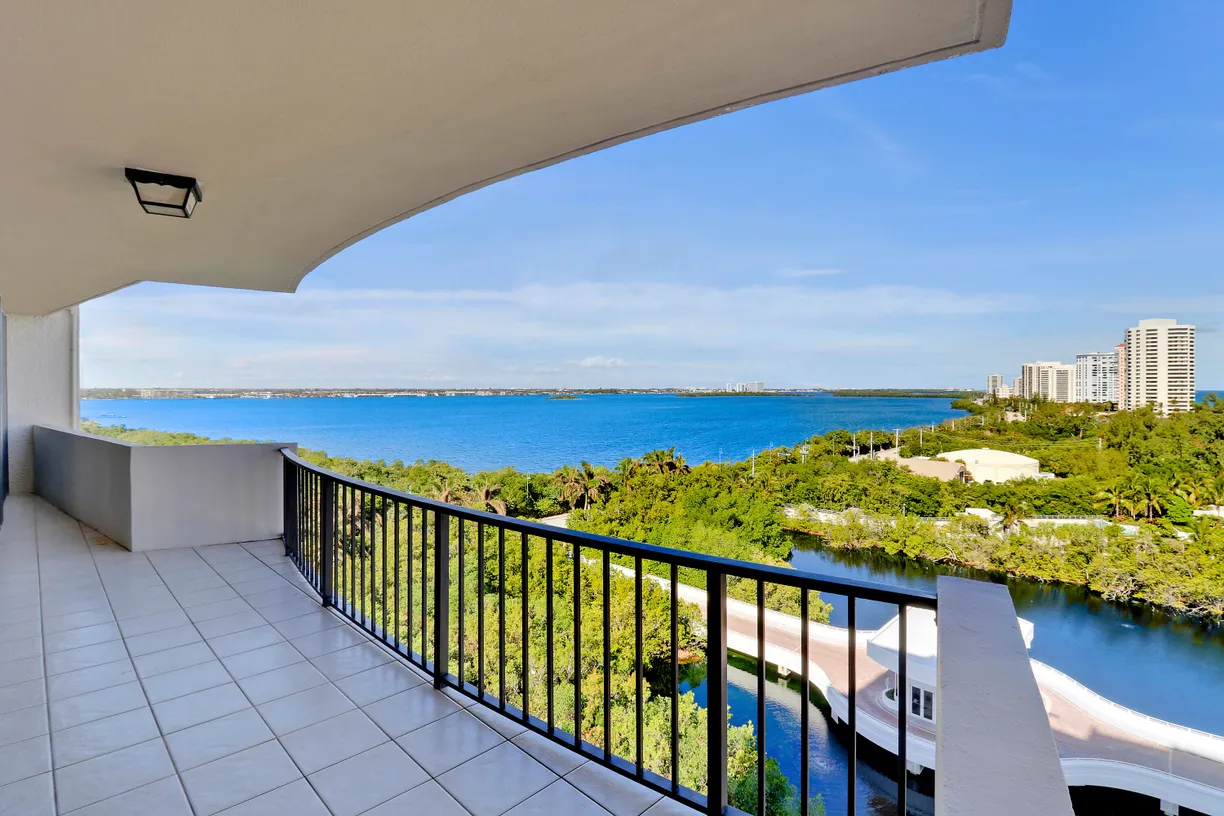 South Florida Real Estate | View 4200 N Ocean Drive, 2-1005 | Listing