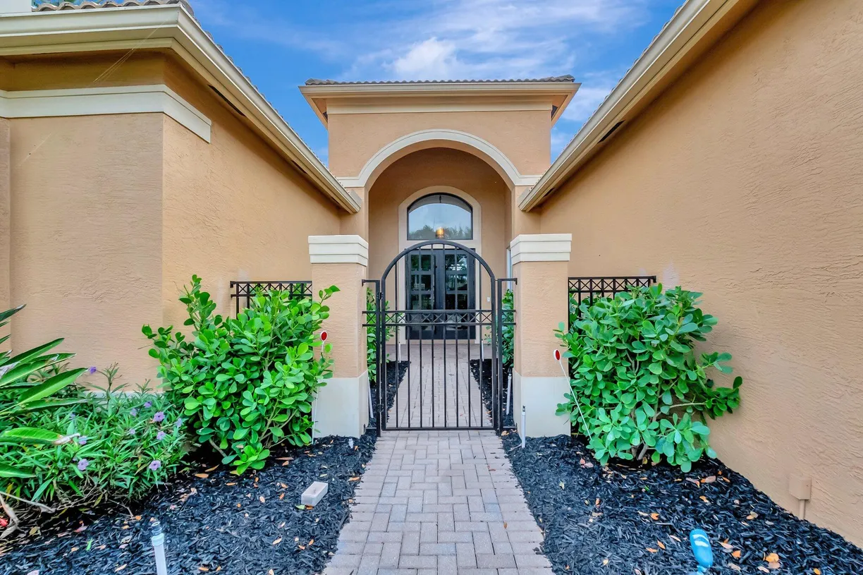 South Florida Real Estate | View 7136 Corning Circle | Listing