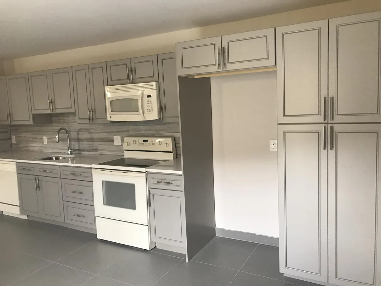 South Florida Real Estate | View 142 SW 8th Avenue, Apt D | 2 Beds, 1 Bath