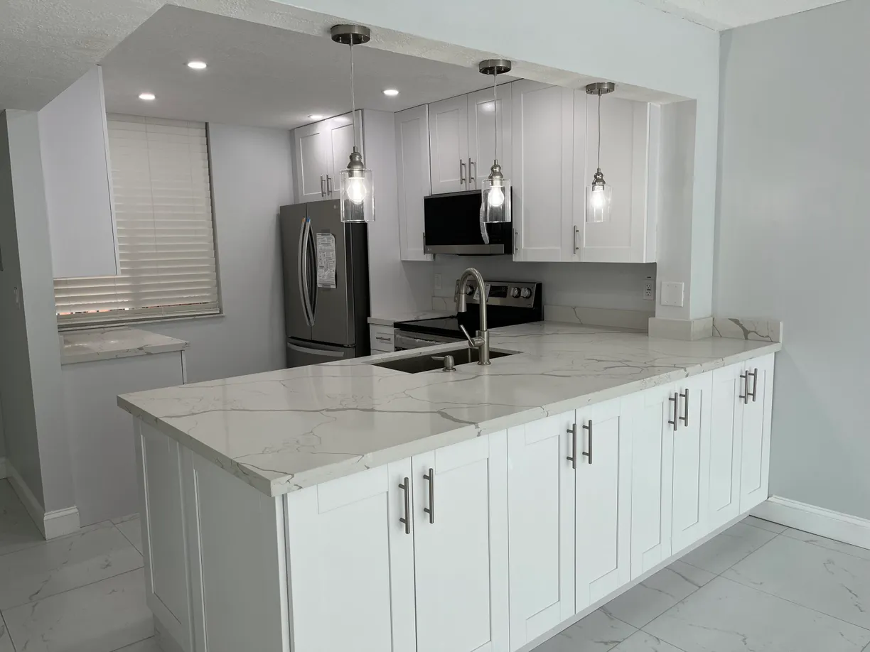 South Florida Real Estate | View 2830 Somerset Drive, 211n | 1 Bed, 1 Bath