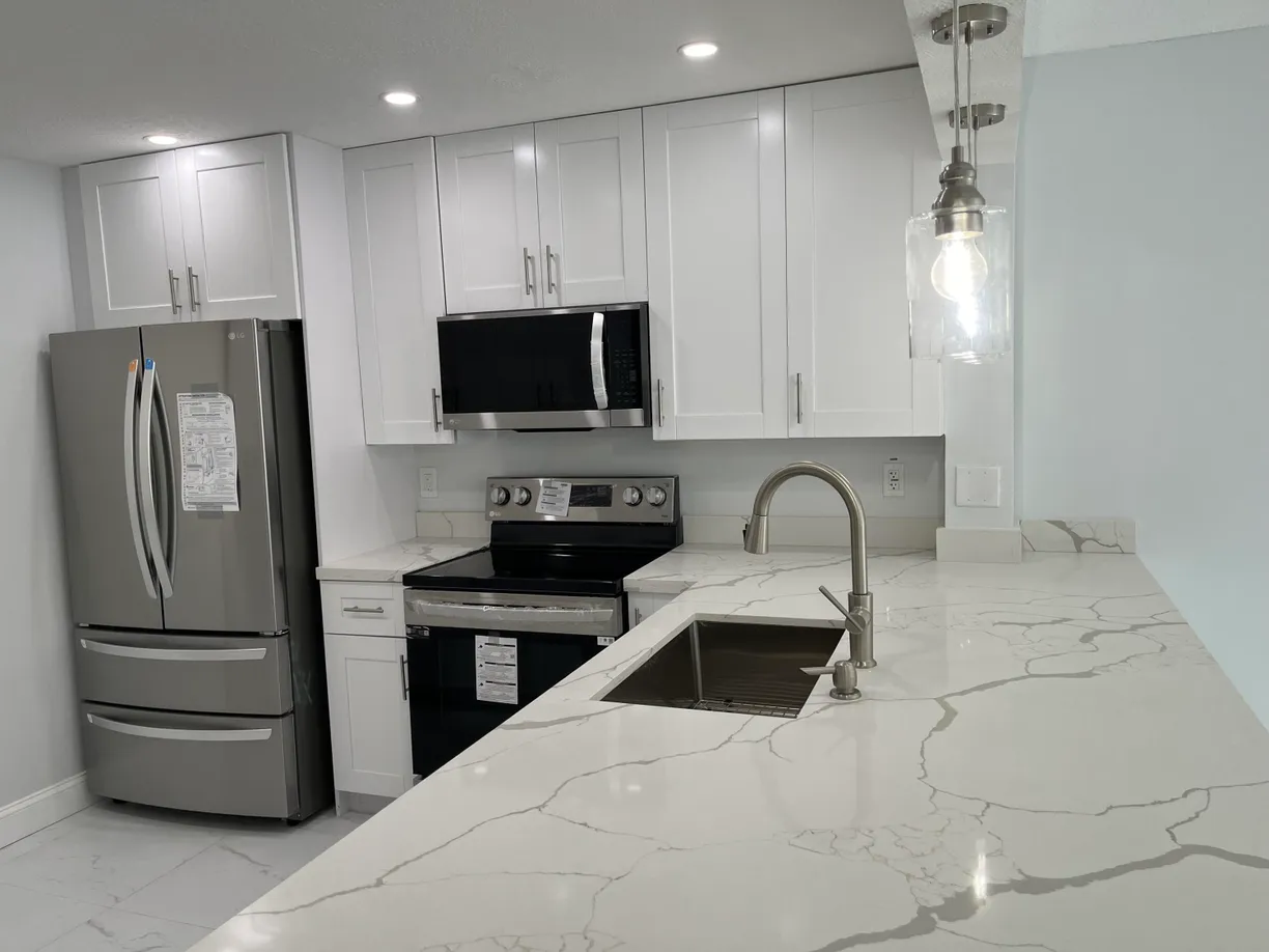 South Florida Real Estate | View 2830 Somerset Drive, 211n | Listing