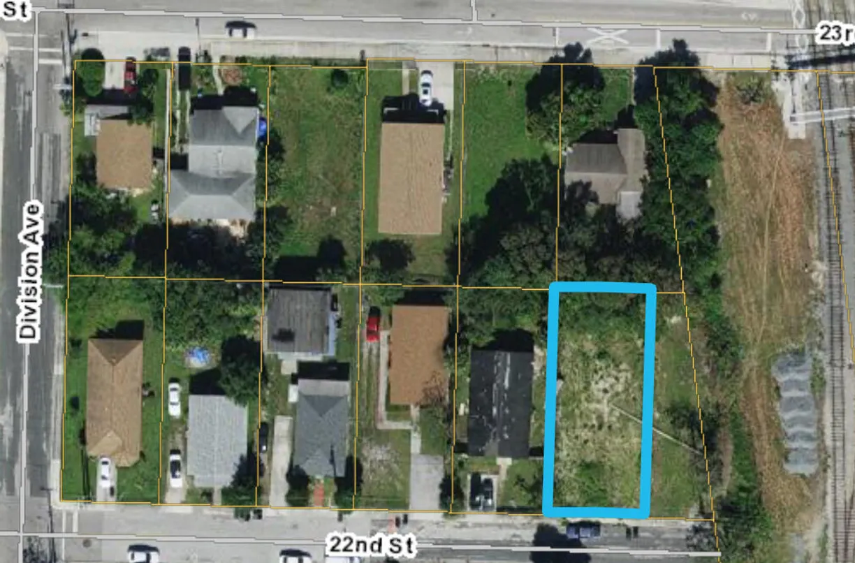 South Florida Real Estate | View 711 22nd Street