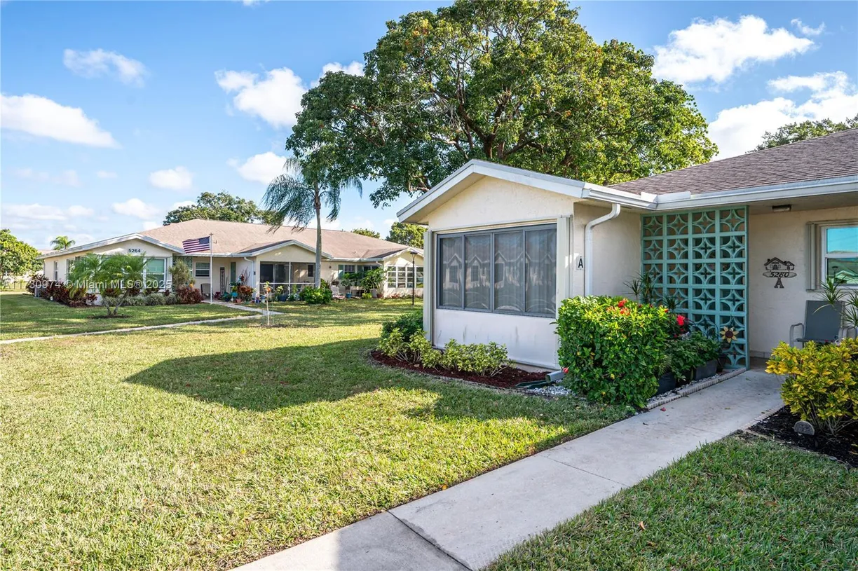 South Florida Real Estate | View 5280 Lakefront Boulevard, A | 2 Beds, 2 Baths