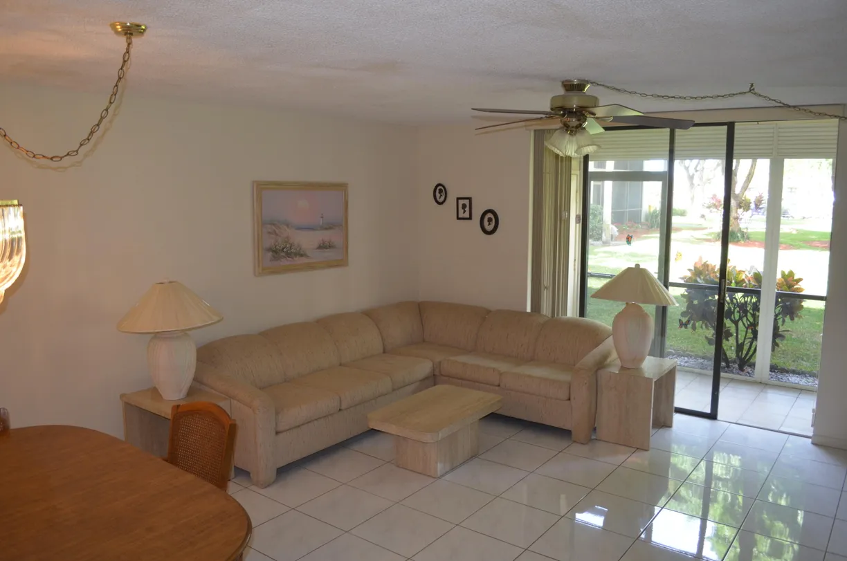 South Florida Real Estate | View 5250 Las Verdes Circle, 105 | 2 Beds, 2 Baths