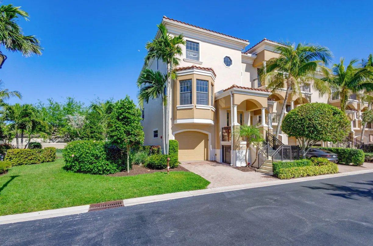 South Florida Real Estate | View 301 Del Sol Circle | Listing